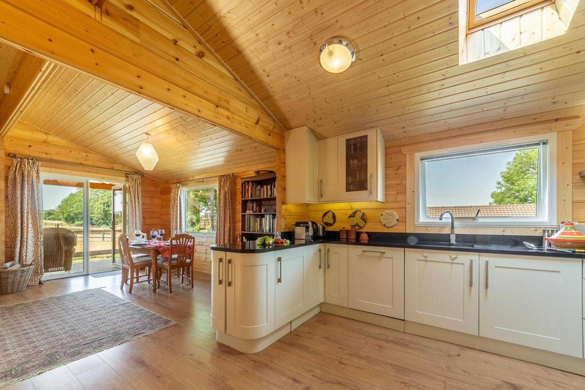 The Lodge Стоумаркет Экстерьер фото